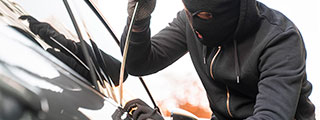 How to report a car theft to the police and your insurance?